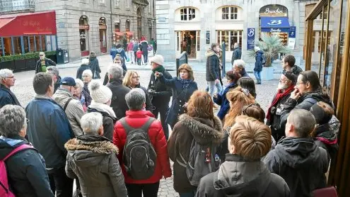 halte-devant-l-ex-maison-des-ecrivains-rue-du-pelicot