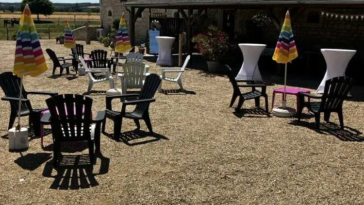 Au Pré Charmant - Réception et gîtes de groupe à Pouzay