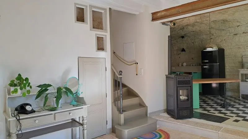 6. Le  Grand Roc Touraine gîte de Groupe 16 pers près Chenonceau  Grande entrée partie gauche