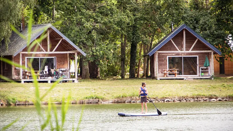 Huttopia, activités sur le lac