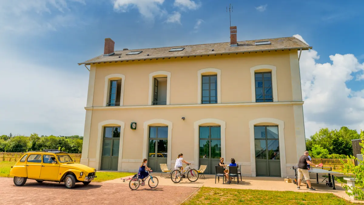 3_gite-de-groupe-gare-de-ligre-sur-la-voie-verte_jean-christophe-coutand_2031-12-31_medium