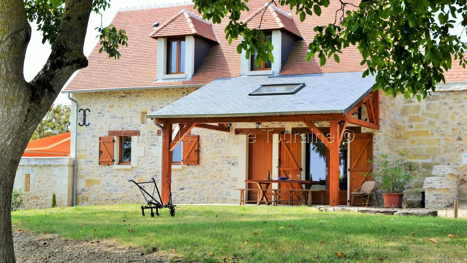 La Vallée : Les Noyers_3