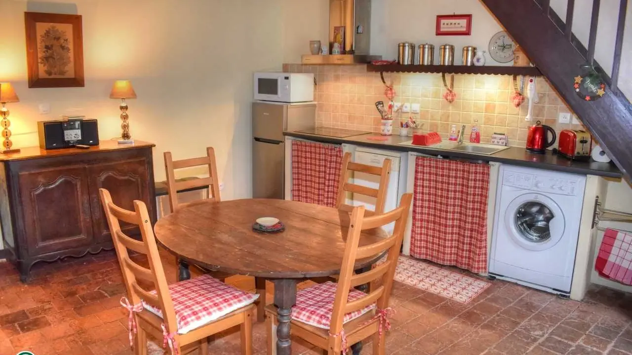 Semi troglodytique Le Côteau Boisé_8