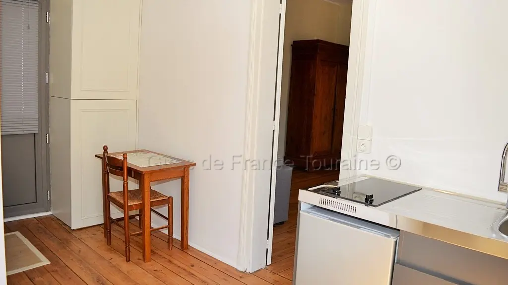 A l'Ombre de l'Abbatiale_11