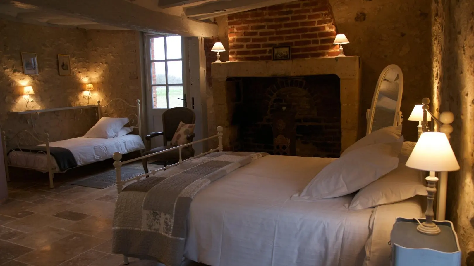 Le logis de la Roulière_14