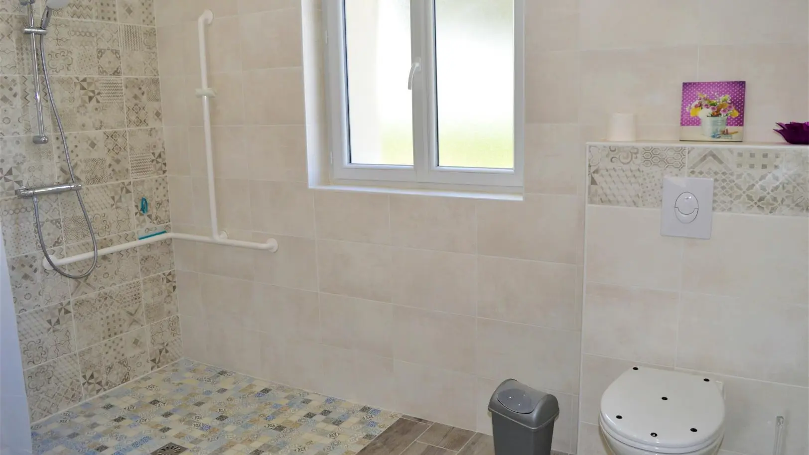 A l'Ombre du Tilleul_15