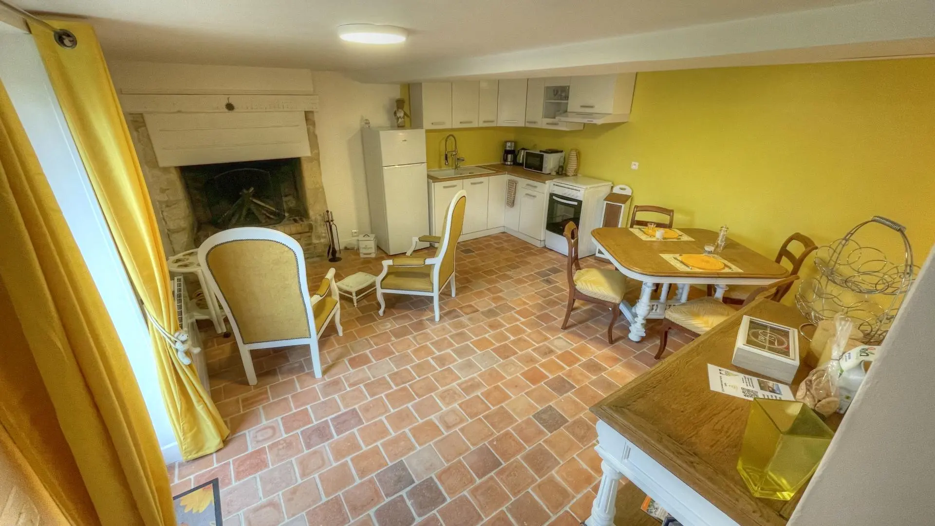 L'Antre des Nains : Jaune et Joyeux_4