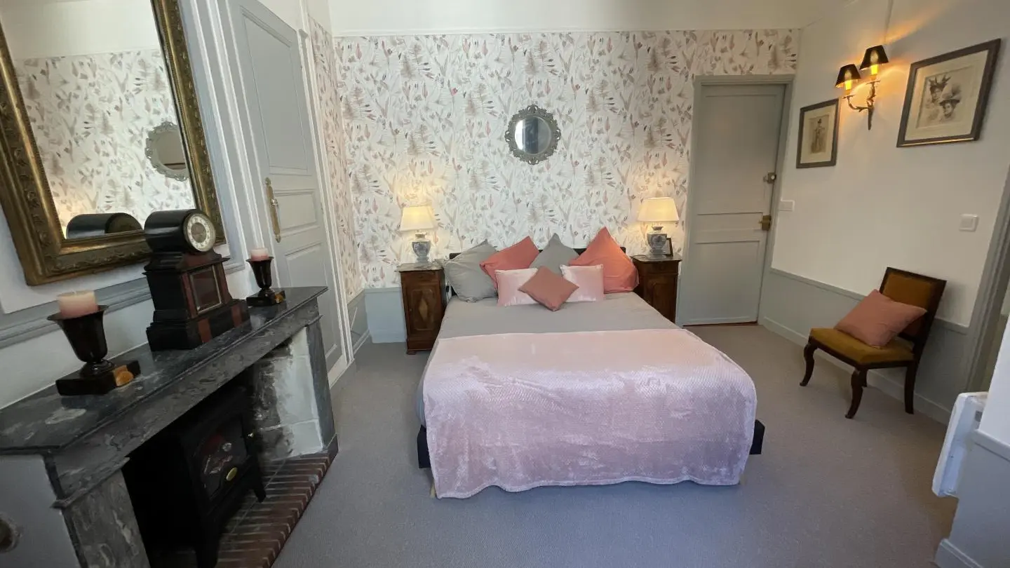 Le Castel de Bréhémont_12