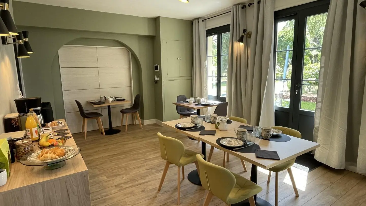 Le Castel de Bréhémont_4