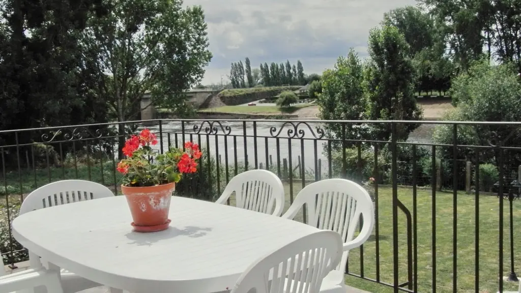 ACVL - Pouzay - Grenier à sel - Rabusseau fleur - 31012036 (3)