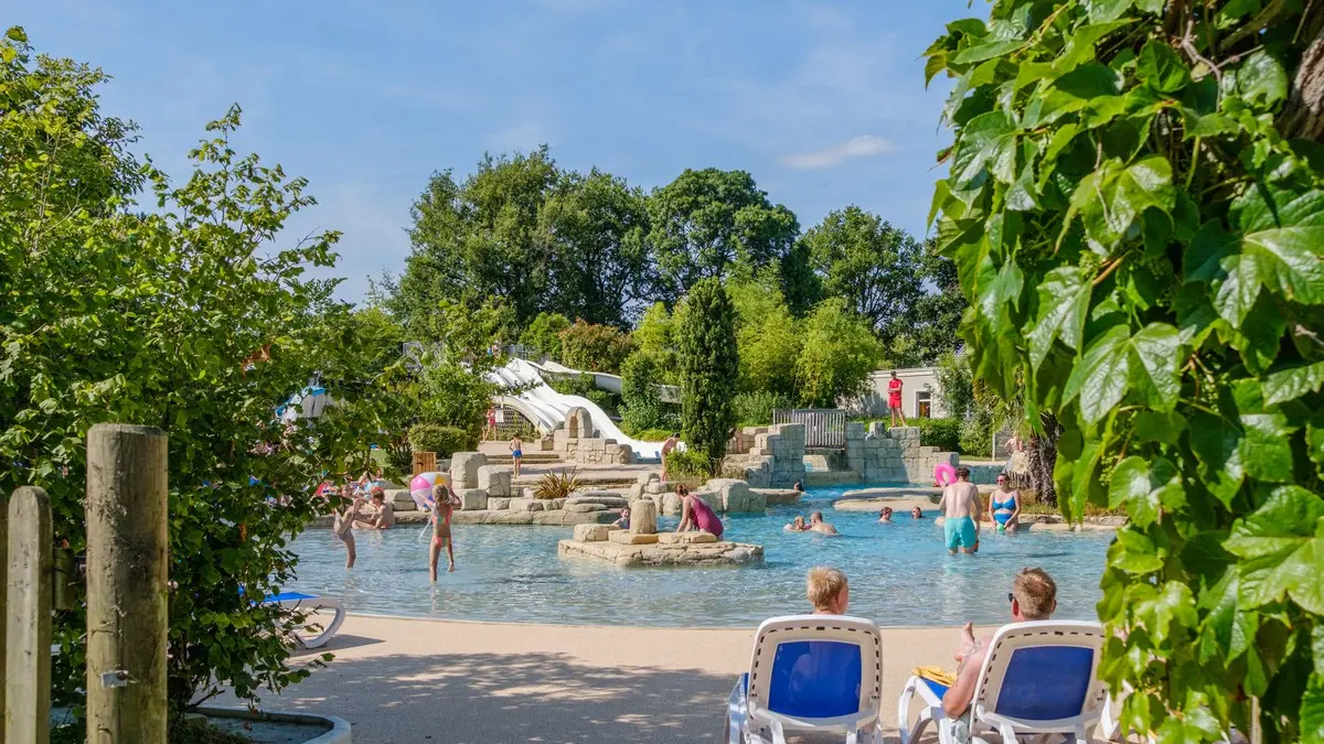 ACVL-Sainte-Catherine de Fierbois-Camping de fierbois - Erwann Fiquet- 08-2034 (1)