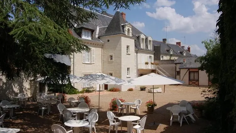 ADT372-tfinal-Le-Manoir-de-la-Giraudiere-Beaumont-en-Veron