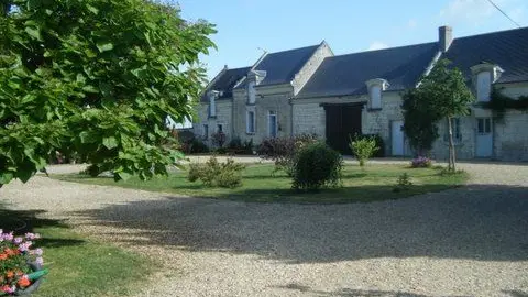 Gîte chez le vigneron - Savigny en Véron