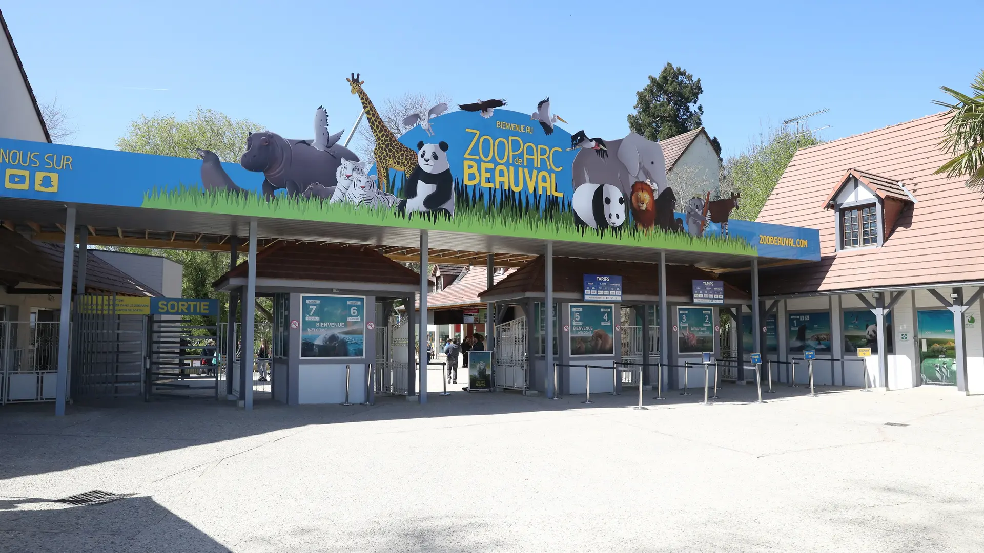 Entrée-ZooParc-deBeauval