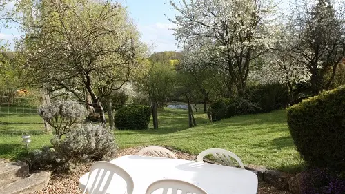 Bas- vue à partir de la terrasse