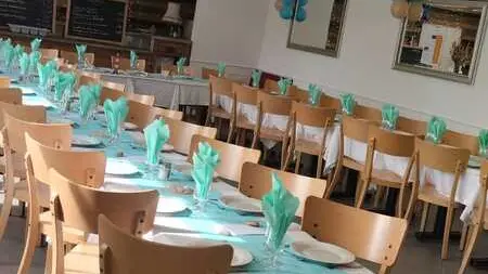 Bouillon La Fontaine - Restaurant à Monnaie