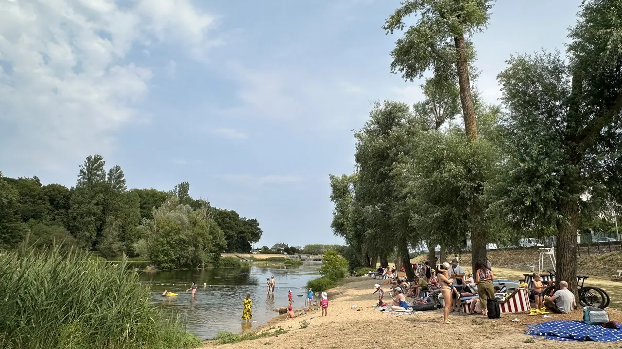 Bléré plage - Baignade dans le Cher