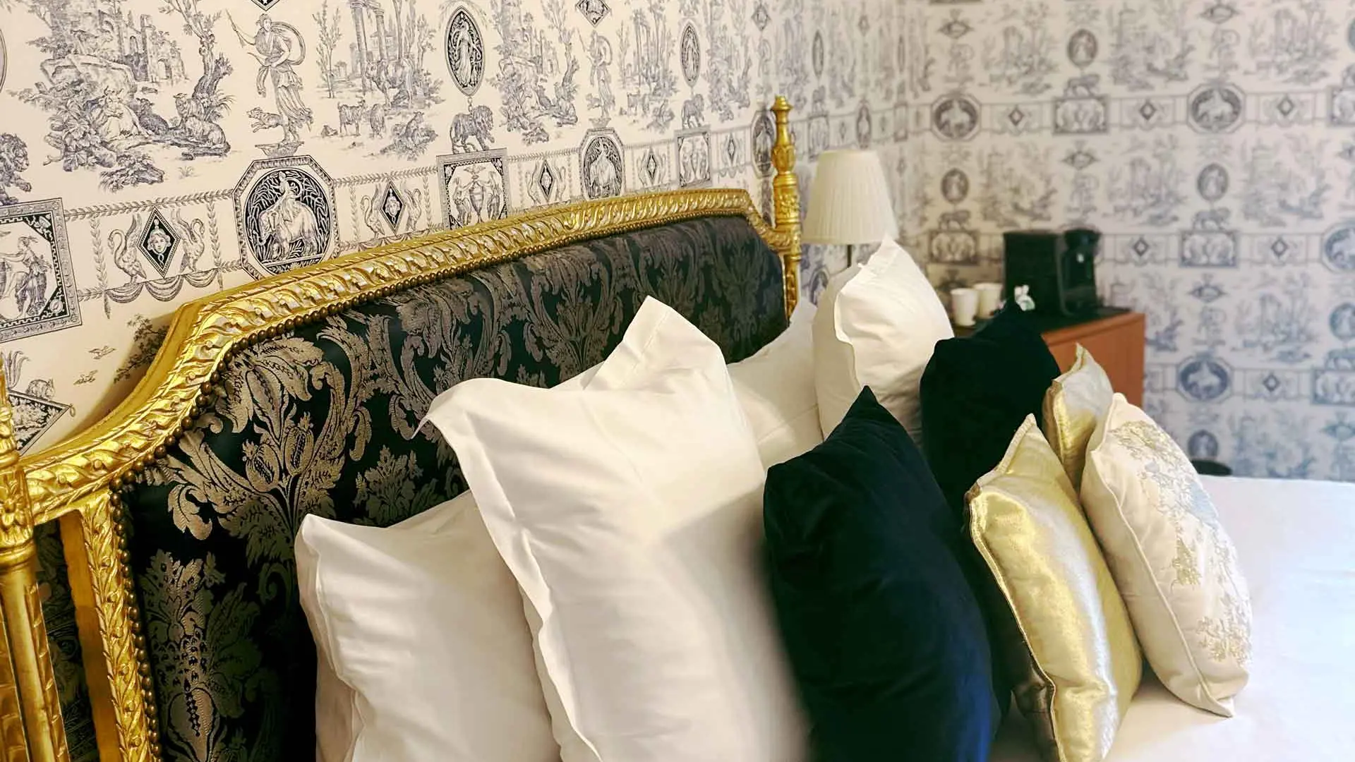 CHAMBRE-DELUXE