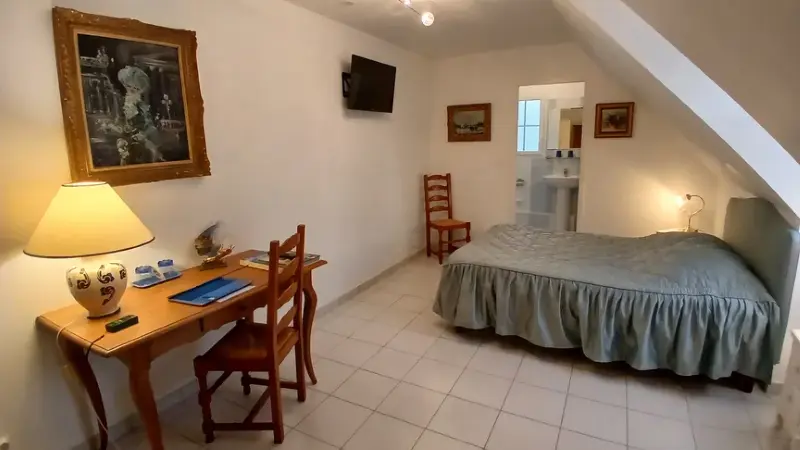 CHAMBRE VERTE 2 PERSONNES 3