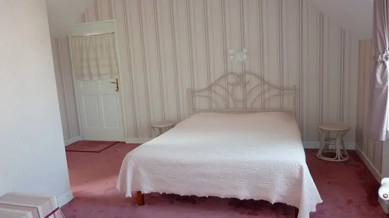 COUZIERS GITE DU CLOSET 8