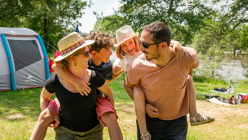 Camping Le Moulin Fort - Francueil