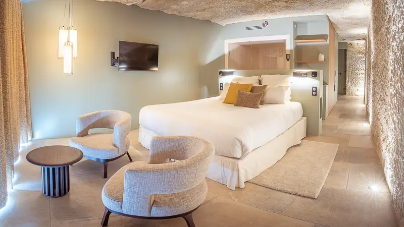 Chateau de Perreux Suite 4