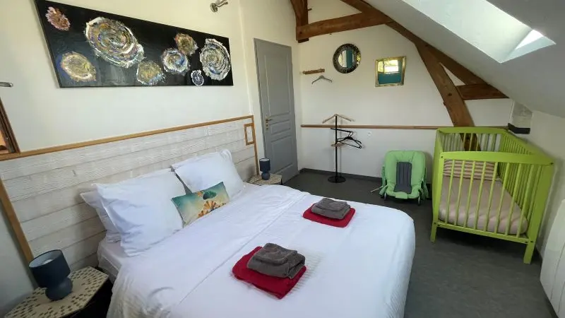Les prairies du Val d'Amboise Chambre Loire lit bébé