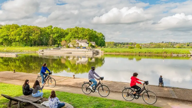 La voie royale : boucle vélo n°47. Amboise, Bléré, Chenonceau...