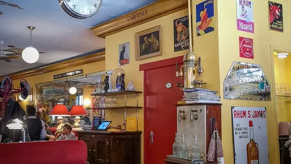 Le Chien jaune - Restaurant à Tours. Val de Loire, France.
