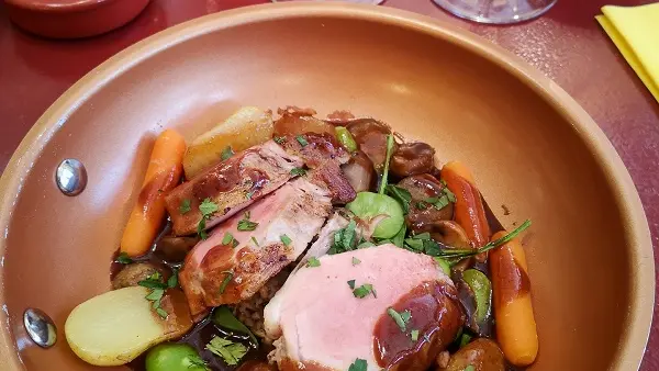 Le Chien jaune - Restaurant à Tours. Val de Loire, France.
