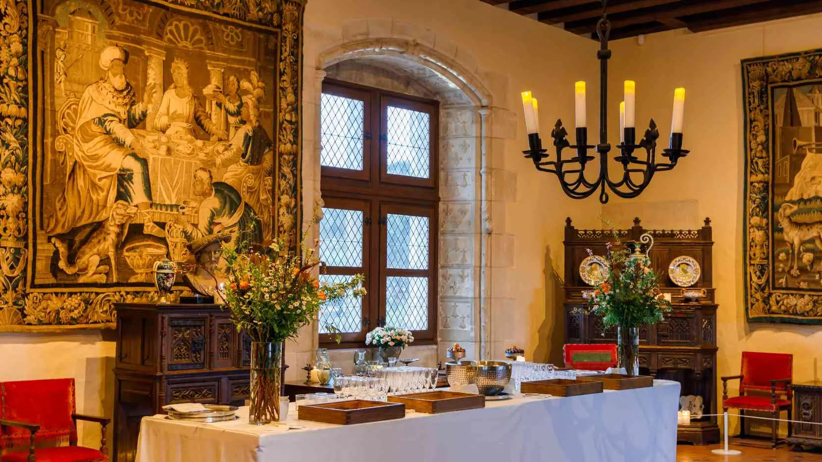 Cocktail dans la grande chambre du château royal d'Amboise