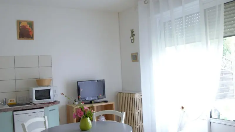 Gite La Salamandre Mosnes