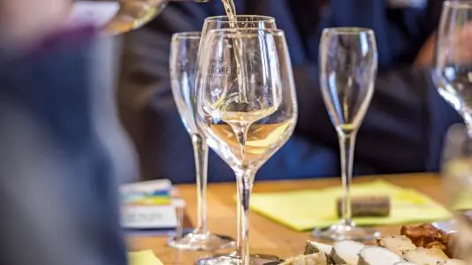 Degustation_vins_ARobert_2235_credit_DDarrault_CRTCentrevaldeLoire