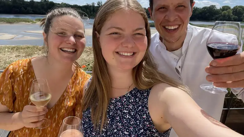 La fratrie Simon, aux fourneaux et en salle.