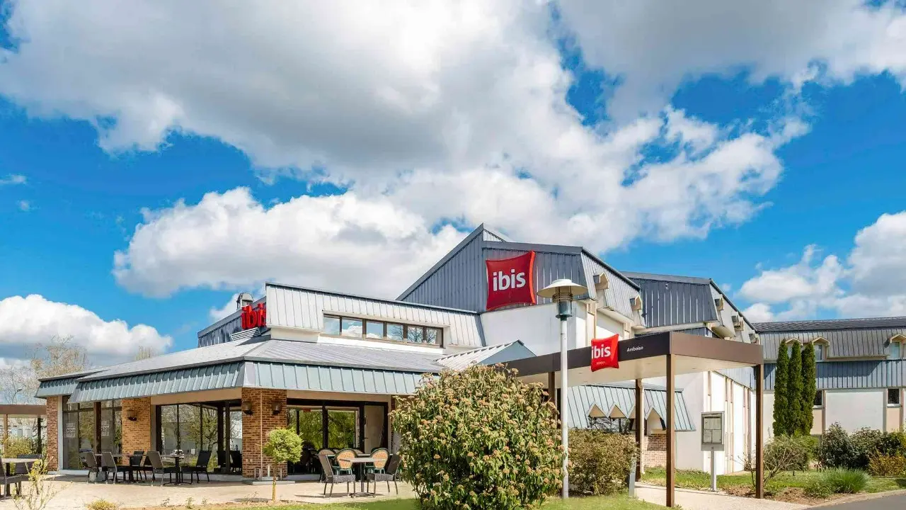FACADE HOTEL IBIS