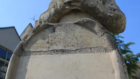 Fontaine-Bacchus-Veretz-NB