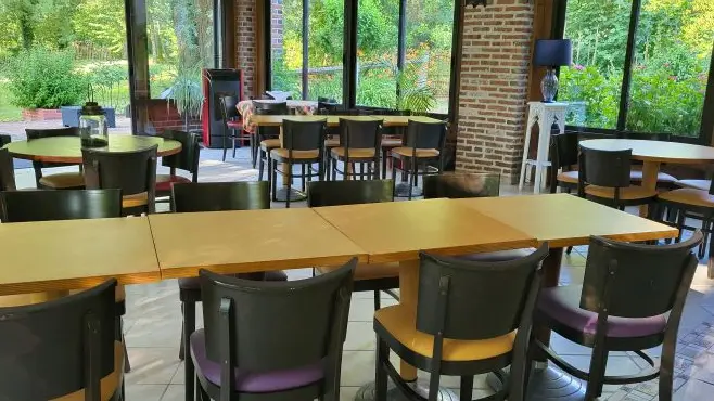 Gîte de la Cascade - séjour véranda de 62m²