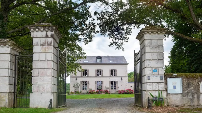 La Gironnerie_exterieur_Loché-sur-Indrois_Loche_Val_de_Loire