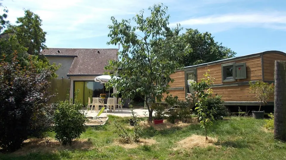 Maison + roulotte