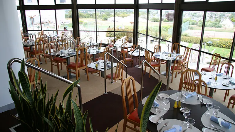 Novotel Amboise 1