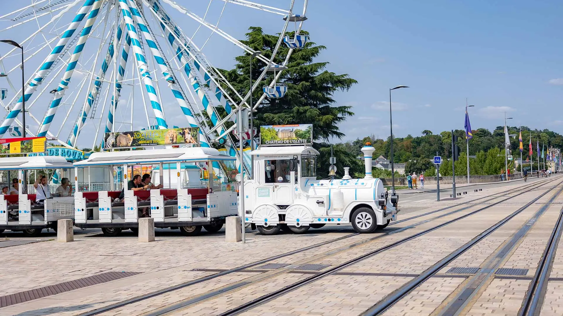 Petit-Train-de-Tours_Credit_Maemotion photographe (5)