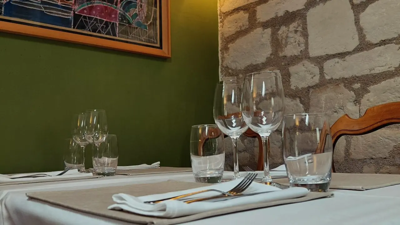 ACVL-Candes Saint-Martin - Auberge de la route d'Or-Salle de restaurant