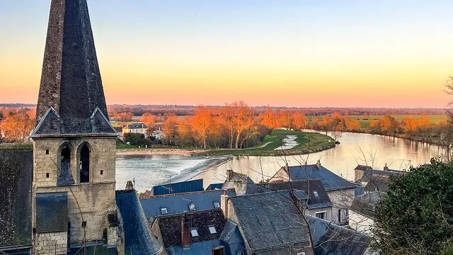 Point de vue à mi-chemin des Cent-Marches - Savonnières