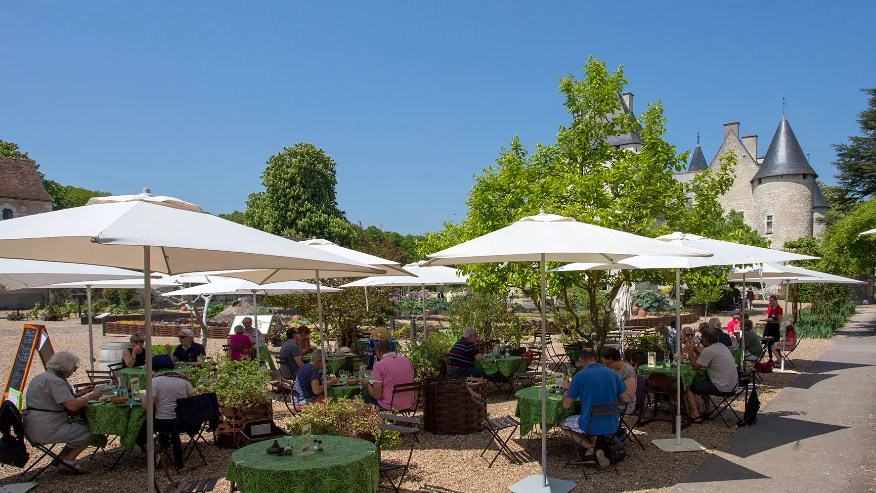 Table des Fées du Rivau©chateaudurivau