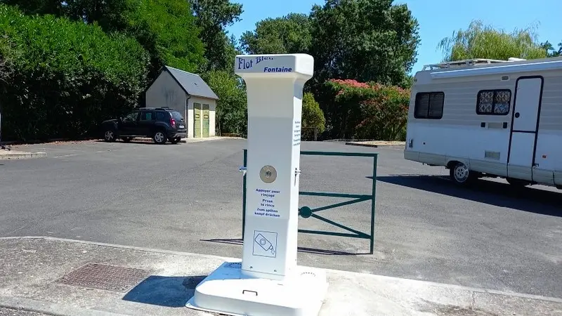 Vouvray-borne-eau-crédit-OTMV-NB-2055 (2)