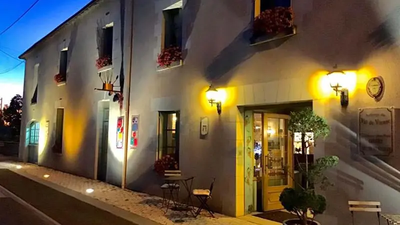 Auberge du Val de Vienne - Restaurant à Sazilly