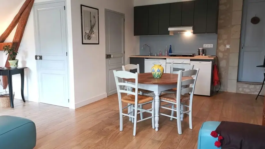 ACVL- SAINT-BENOIT-LA-FORET - Bulle de campagneagapantecuisine gite 4 personnes