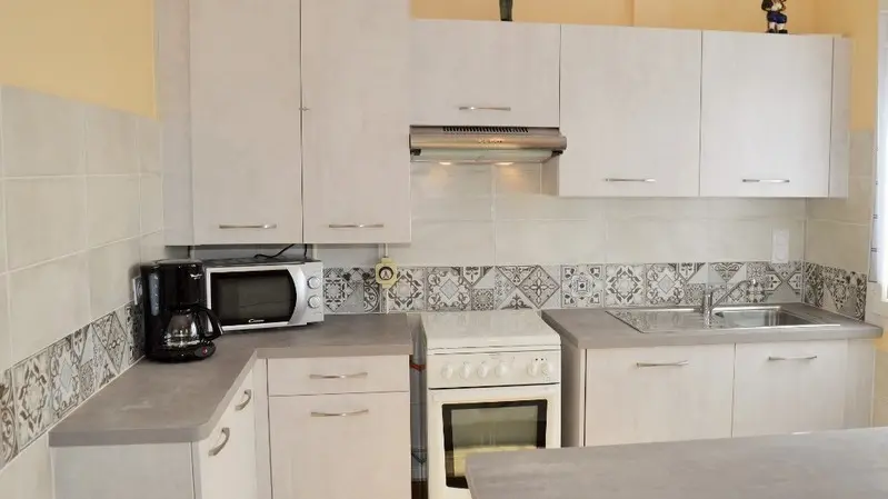 Les Vignes de la Bouvinerie - cuisine p1