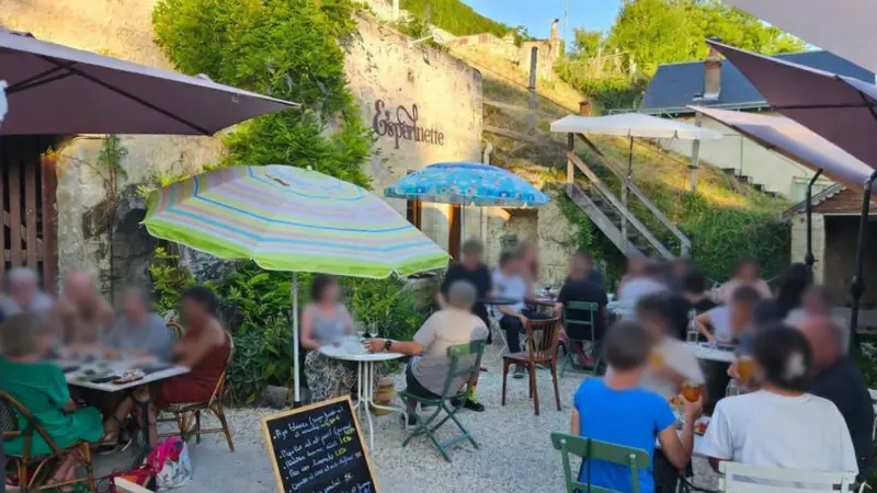 l'Esperluette-La terrasse