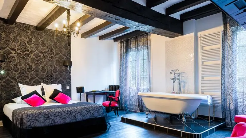 Le Cheval Blanc - Hôtel restaurant à Bléré